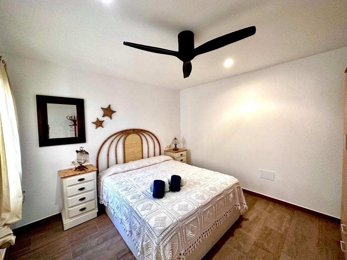 Apartamento La Cala Del Moral Sol Y Mar Apartment Ngoại thất bức ảnh