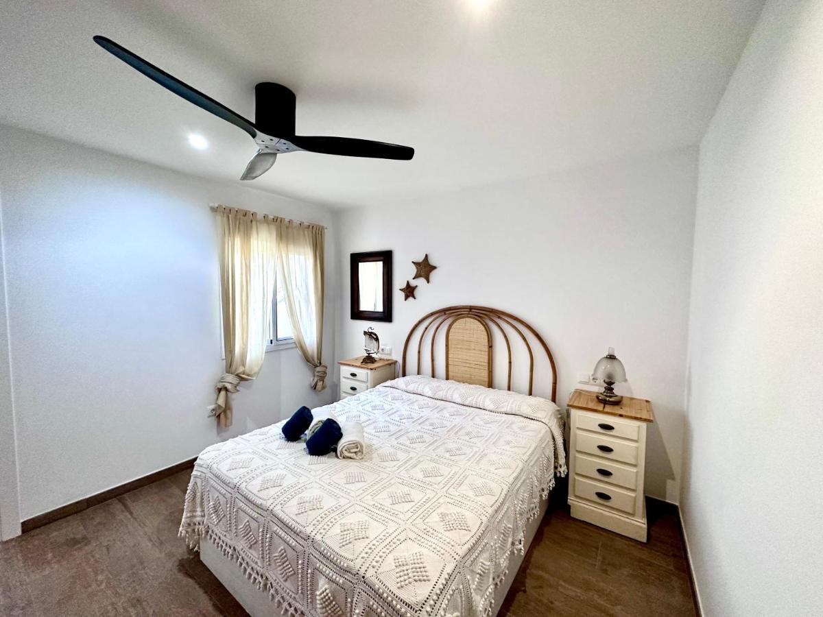 Apartamento La Cala Del Moral Sol Y Mar Apartment Ngoại thất bức ảnh